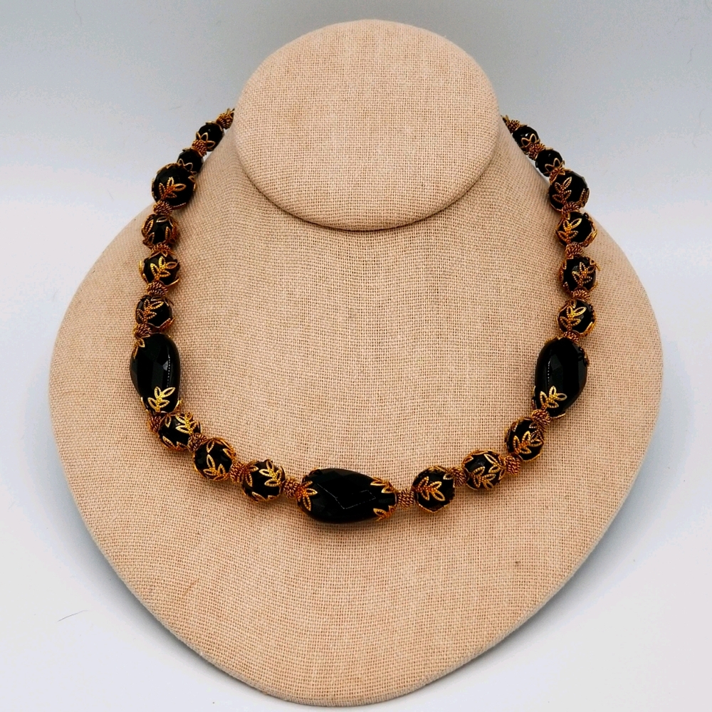 Express Black Vintage Style Necklace.